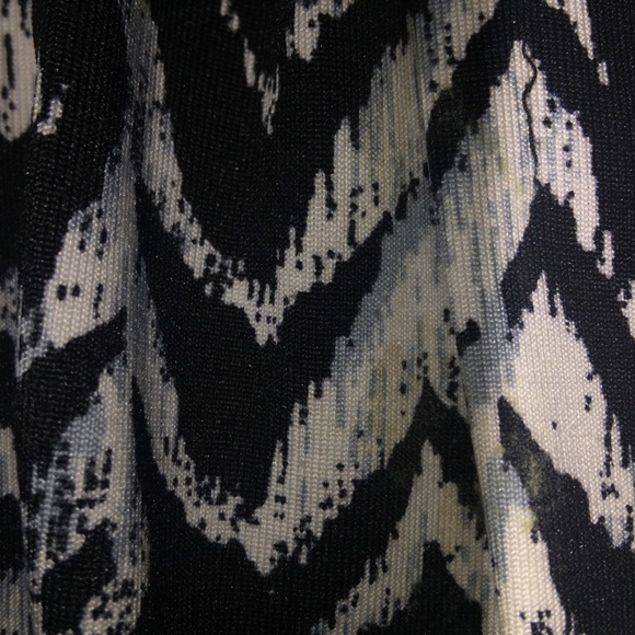 Cato Women’s Black & White Blazer Size Large - Picture 5 of 8